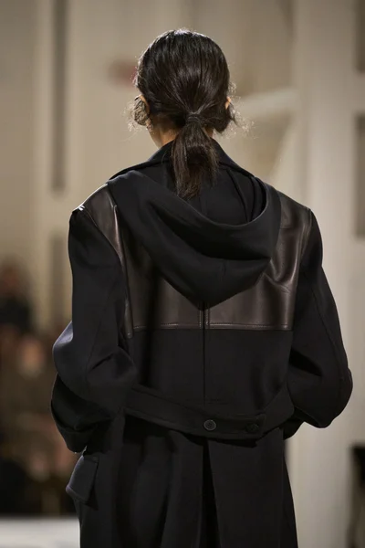 Look 133